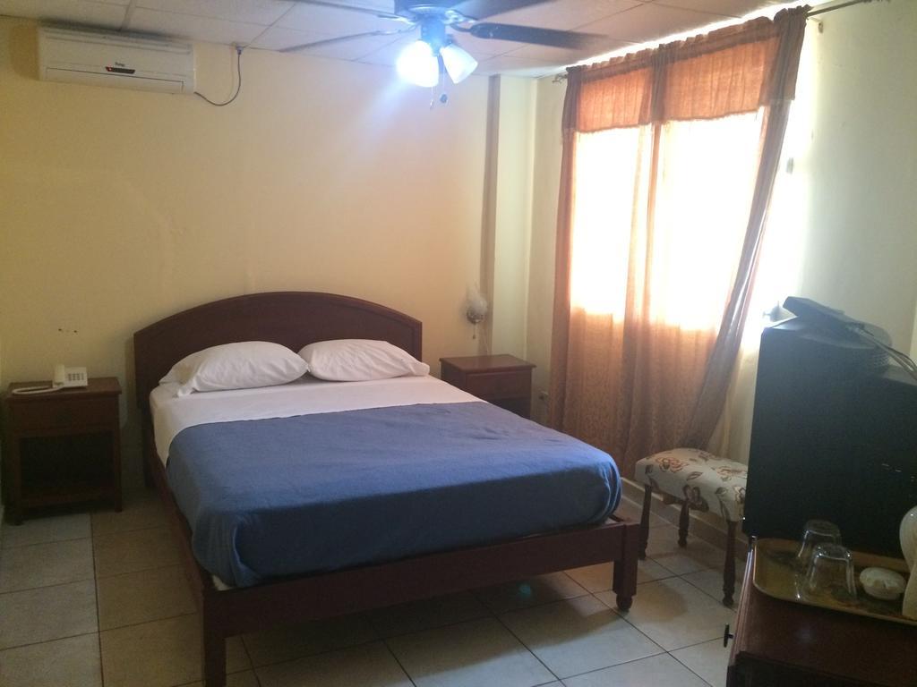 Don Jesus Hotel Las Tablas Værelse billede